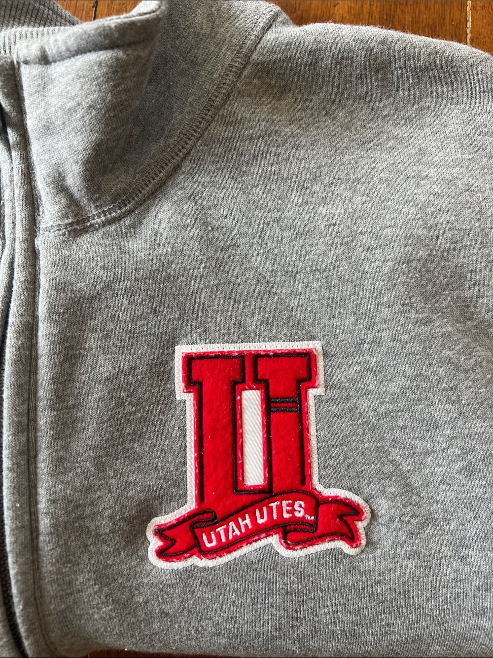 Utah Utes Champion Gray Half-Zip crop Sweatshirt